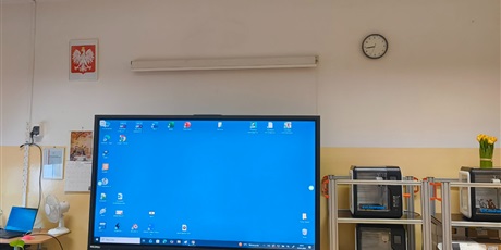 Powiększ grafikę: Pracownia komputerowa